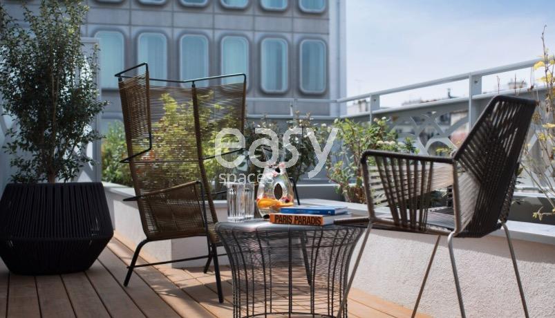 Location terrasse avec vue sur les toits de Paris